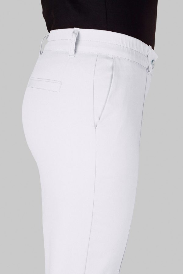 679-white-3.jpg 679-white-3.jpg
